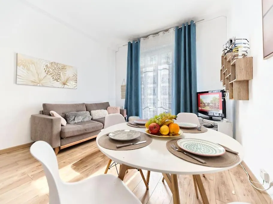 Centre Ville- Superbe Appartement T2-Cosy-Wifi Nice 0*,  France